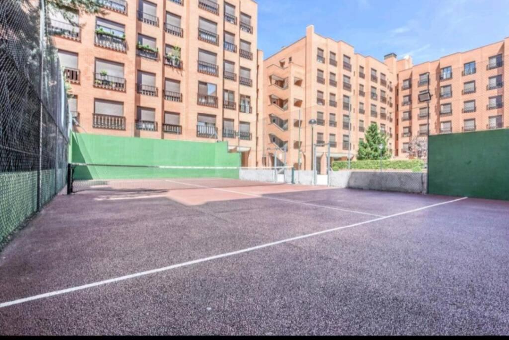 Apartamento 4 Pax Airport Wanda Ifema Wifi Apartment Madrid Bagian luar foto