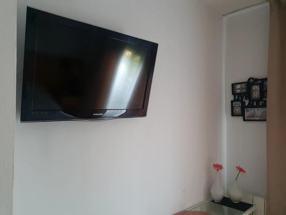 Apartamento 4 Pax Airport Wanda Ifema Wifi Apartment Madrid Bagian luar foto